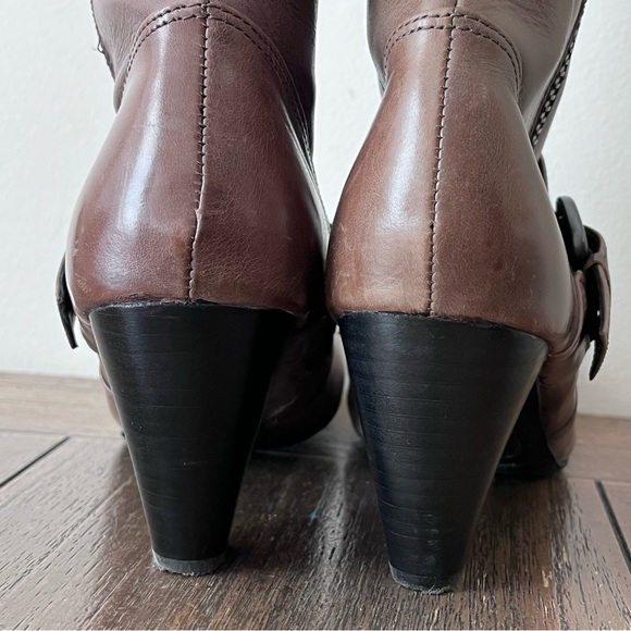 Born Crown Brown Leather Heeled Boots Womens size 10 - Picture 8 of 10